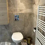 Duplex Oliveraie Piscine Au Sel Marin Et Parking Ницца