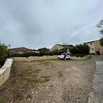 Duplex Oliveraie Piscine Au Sel Marin Et Parking Apartmán *
